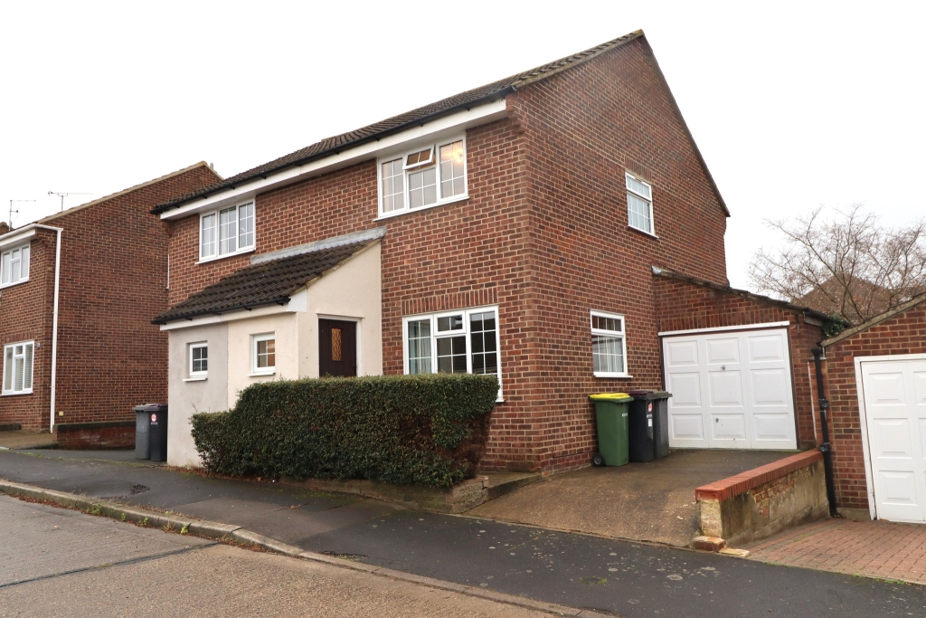 Willingale Avenue, Rayleigh