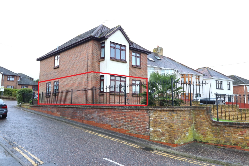 Down Hall Road, Rayleigh