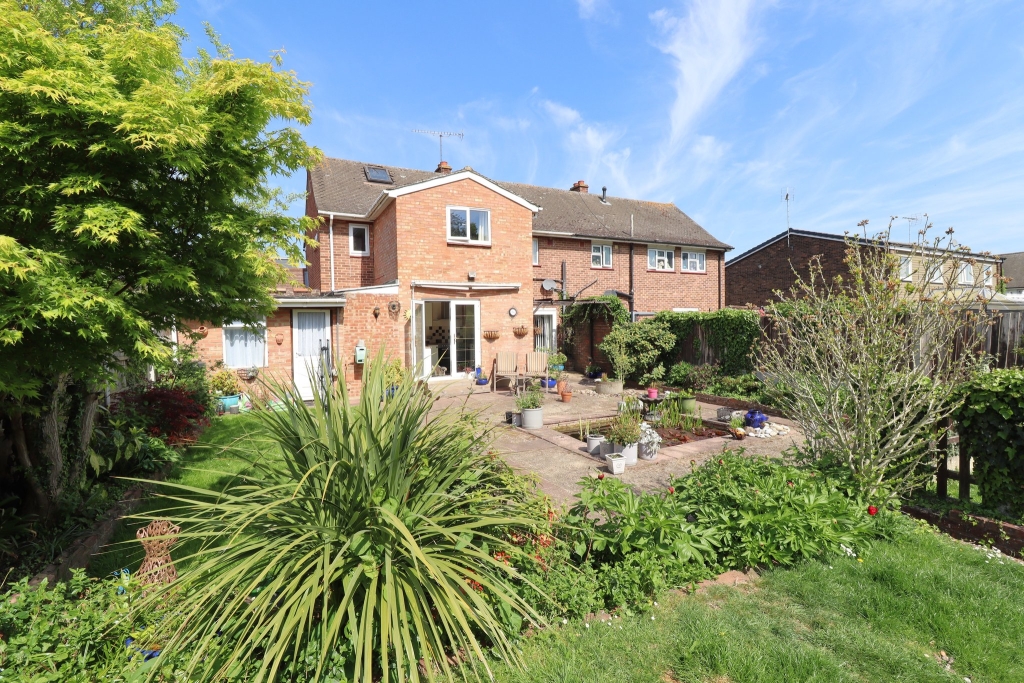 Kings Road, Rayleigh