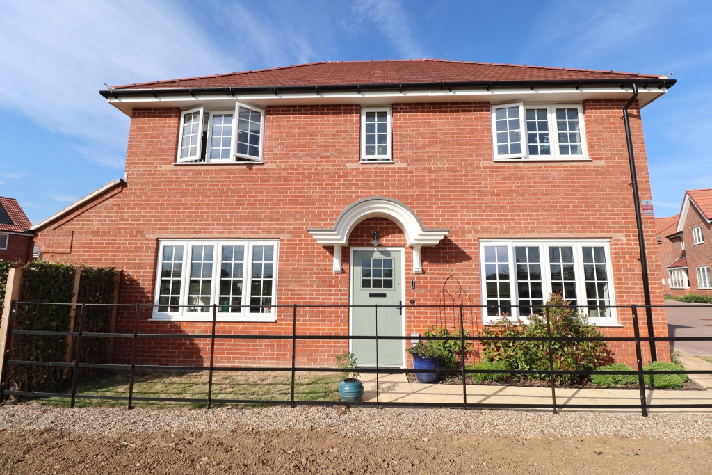 Daniels Close, Rayleigh