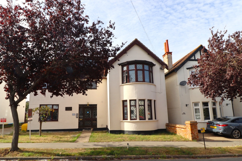 Sandleigh Road, Leigh On Sea