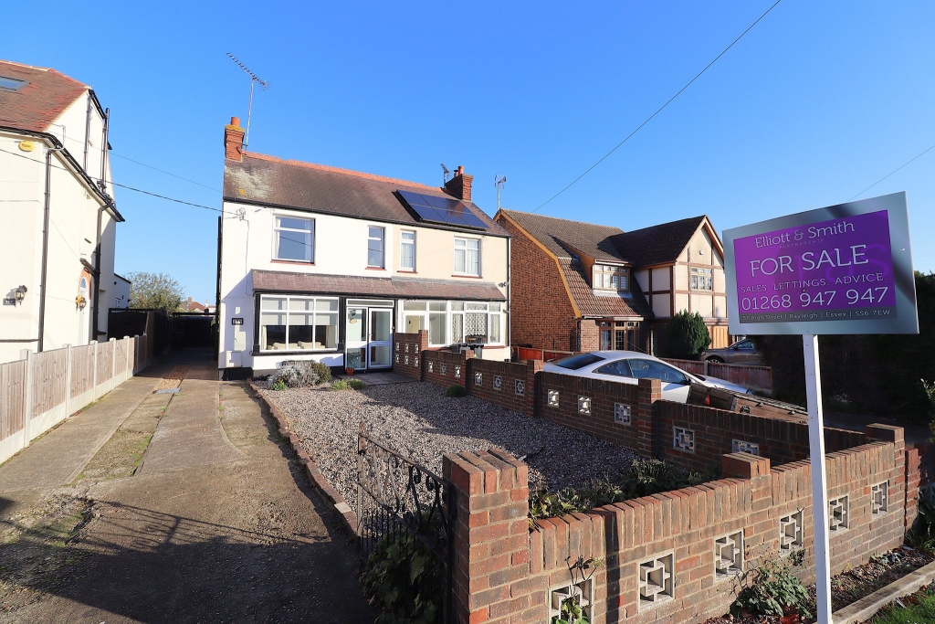 Eastwood Road, Rayleigh