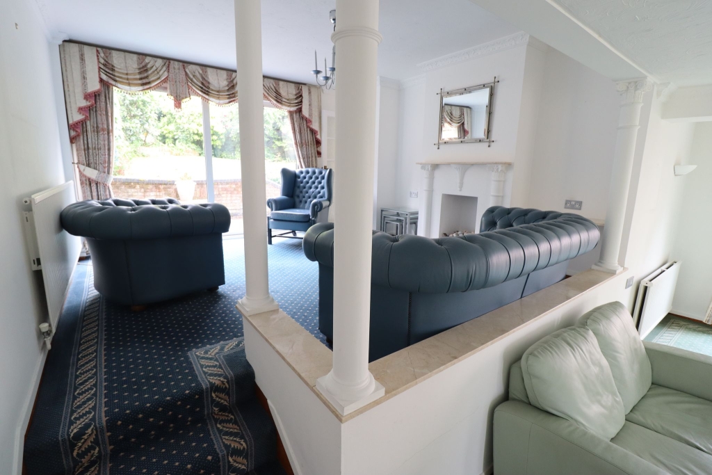 Elm Drive, Rayleigh