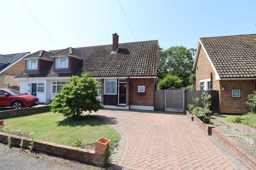 Kingswood Crescent, Rayleigh