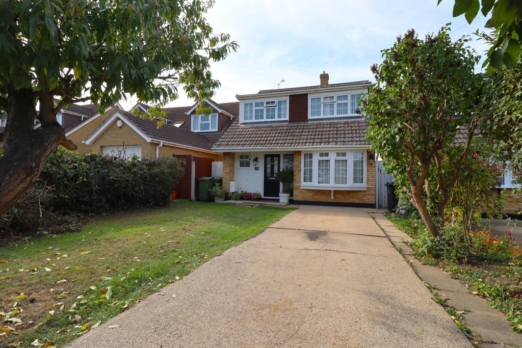 Hill Avenue, Wickford